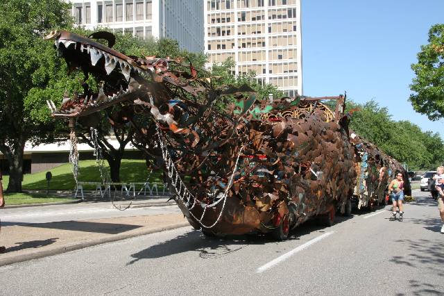 2006_ArtCar_3_Parade 008 
